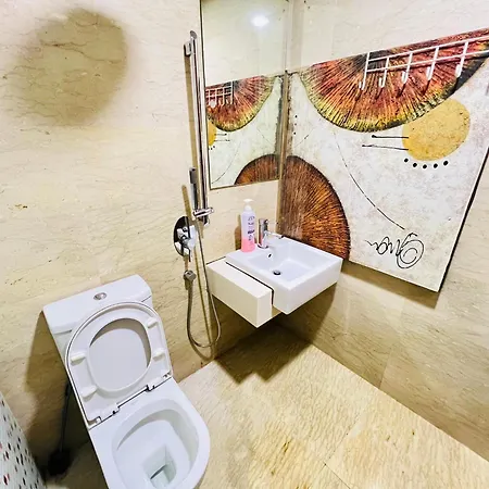Regalia Spritz Empire Hostel Kuala Lumpur Exterior photo